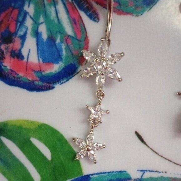 Elegant Silver Floral Belly Button Ring Dainty Navel Piercing Jewelry - Picture 5 of 7